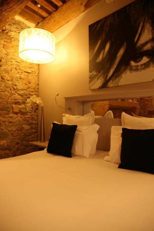 Loge Saint Jean Apartment Lyon Room photo