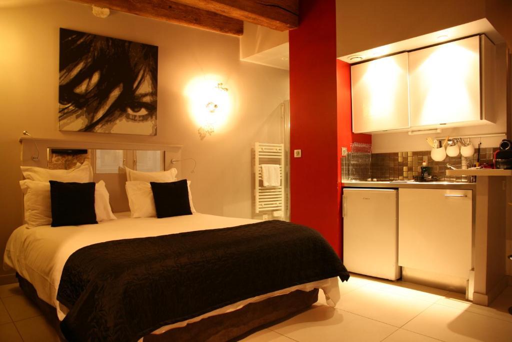 Loge Saint Jean Apartment Lyon Exterior photo
